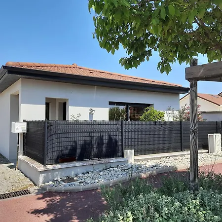 Holiday home L'ajolan Genas/eurexpo/groupama Stadium/ Lyon St Exypery